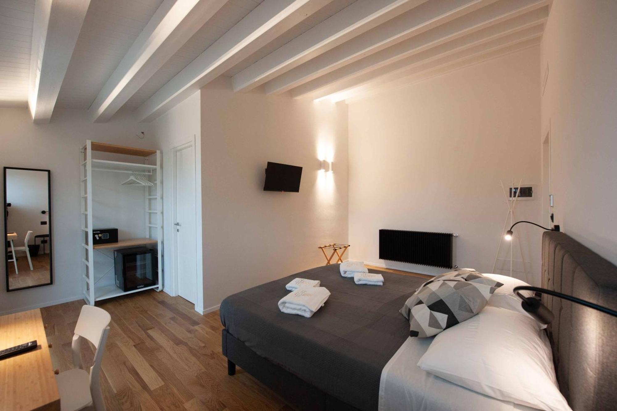 Palazzo Al Carmine Guest house Monreale